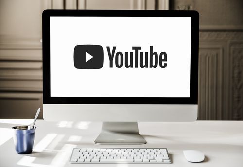 Youtubeのチャンネル登録は、かなり登録してもらいやすくて、私も、Youtubeのチャンネル登録者はかなり増えていきました。ホームページに動画を掲載して、その下に、チャンネル登録ボタンを設置しておけば、かなりの人が登録してくれるので、有効な方法だと思いますよ